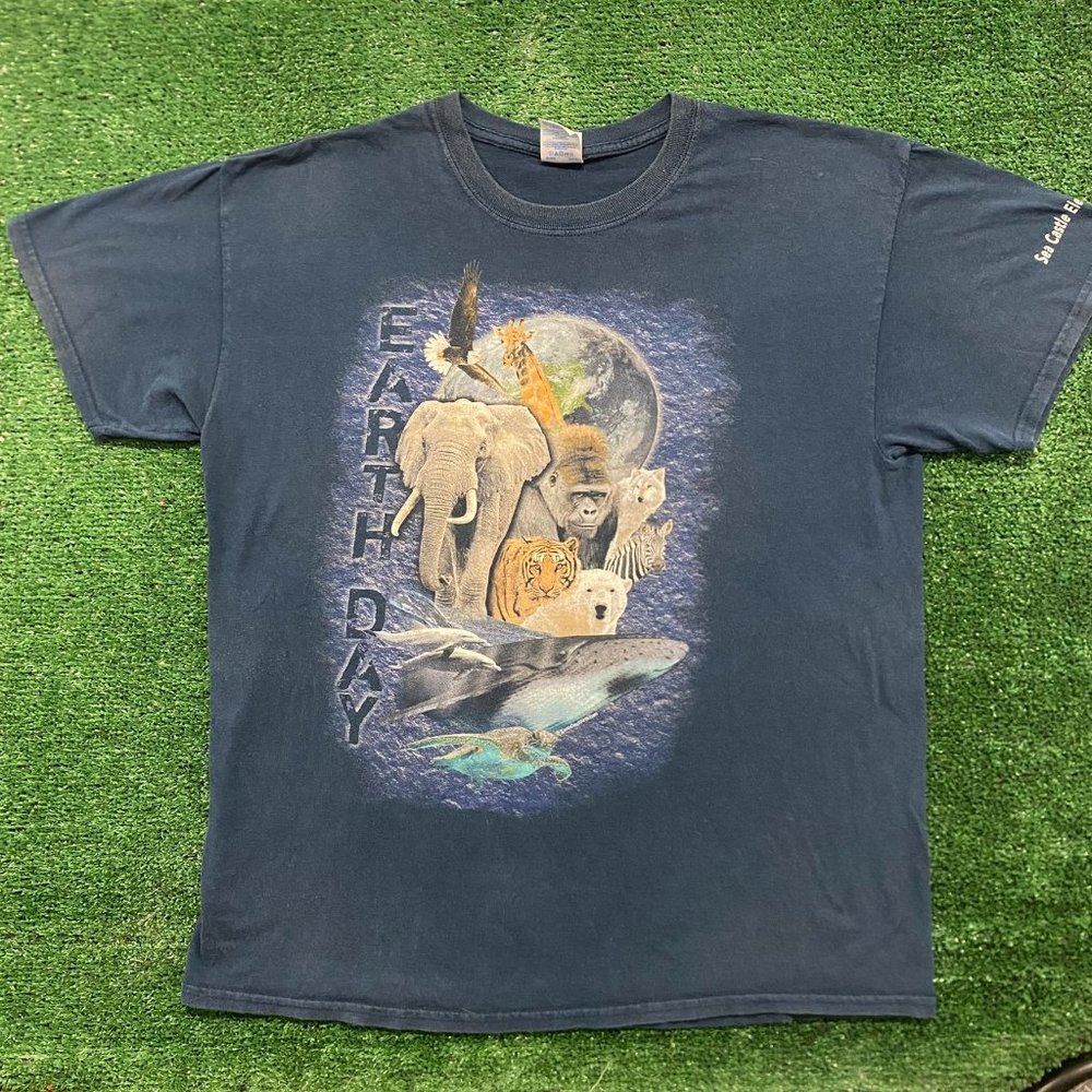 Vintage Y2K Earth Day T-Shirt Animals Wildlife Nature Navy L Boxy Eco